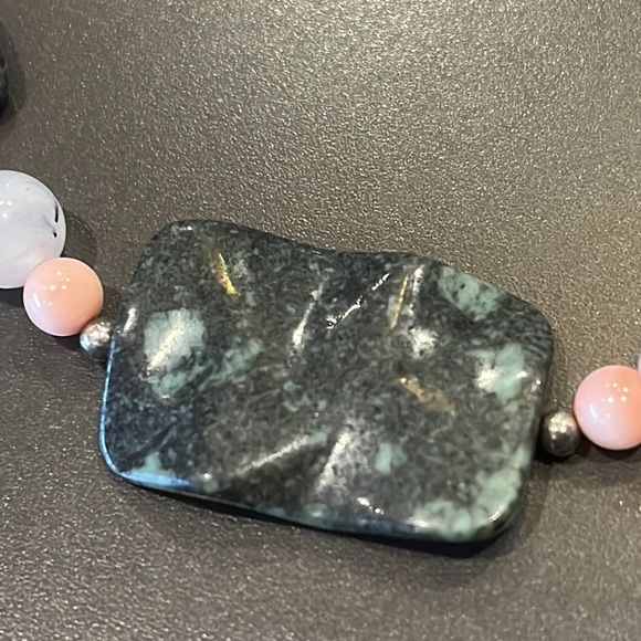 Vintage gemstone sterling quartz and coral necklace - Picture 2 of 6